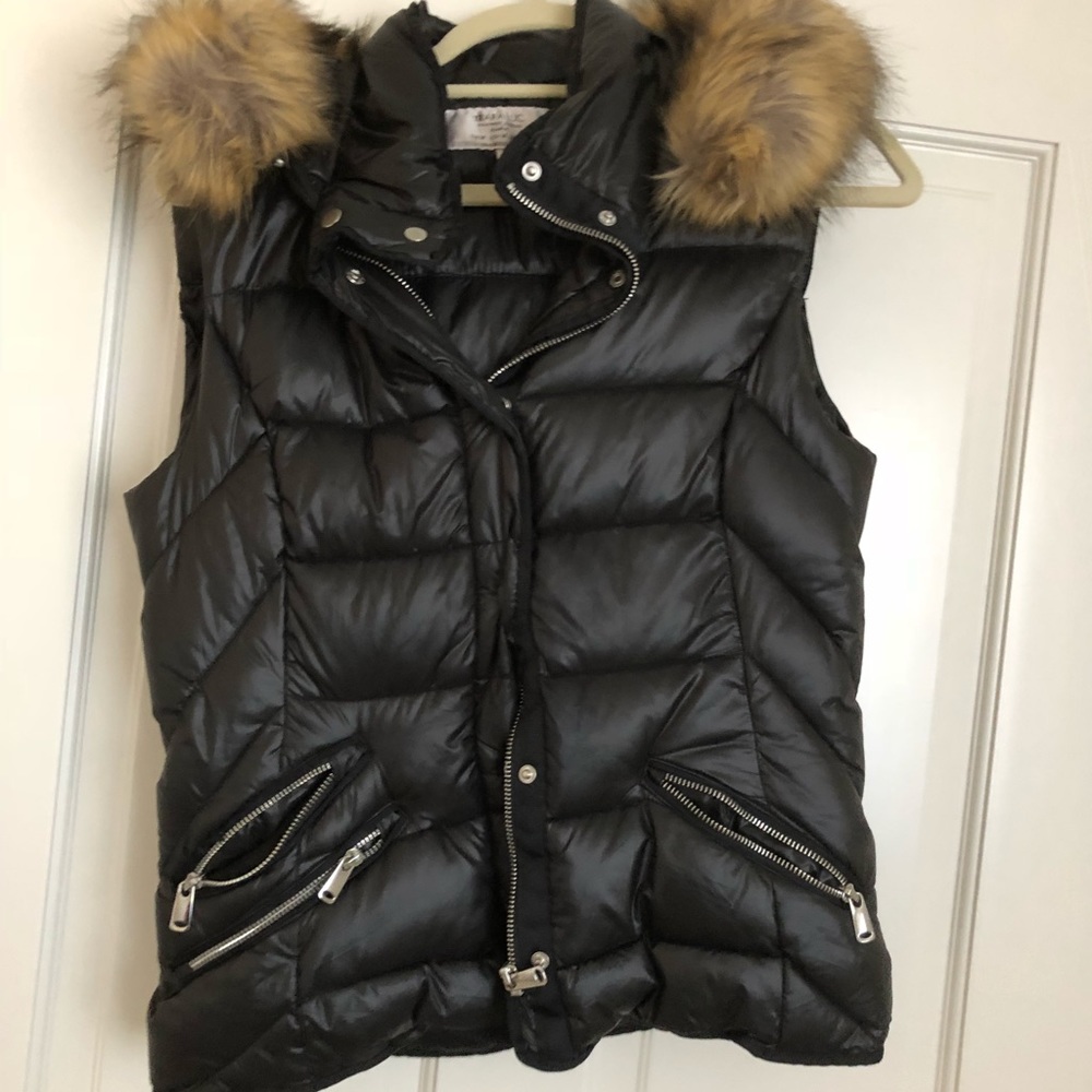 Black Zara vest with fur hood